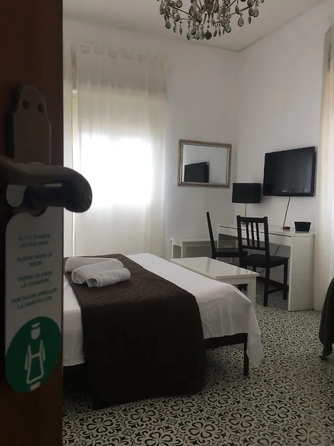 카리니 A Casa Di Giuseppe 2 B&B