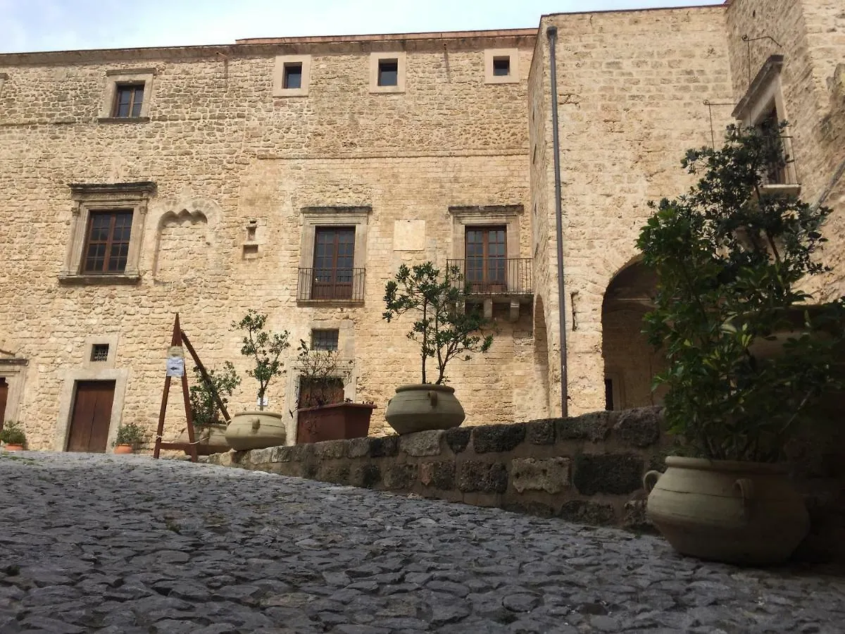 카리니 A Casa Di Giuseppe 2 B&B 0*,  이탈리아